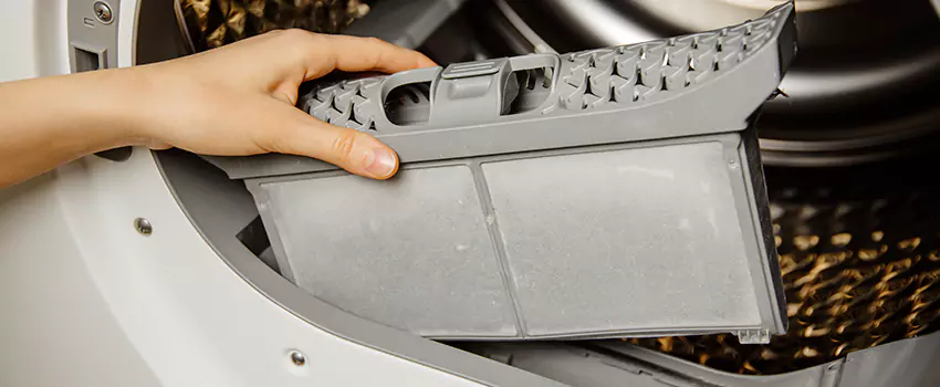 Signs Of A Clogged Dryer Lint Trap in Groves, Texas